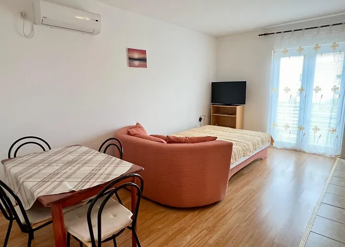Apartments Monika Bibinje
