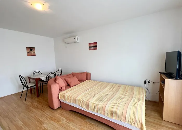 Apartments Monika Bibinje